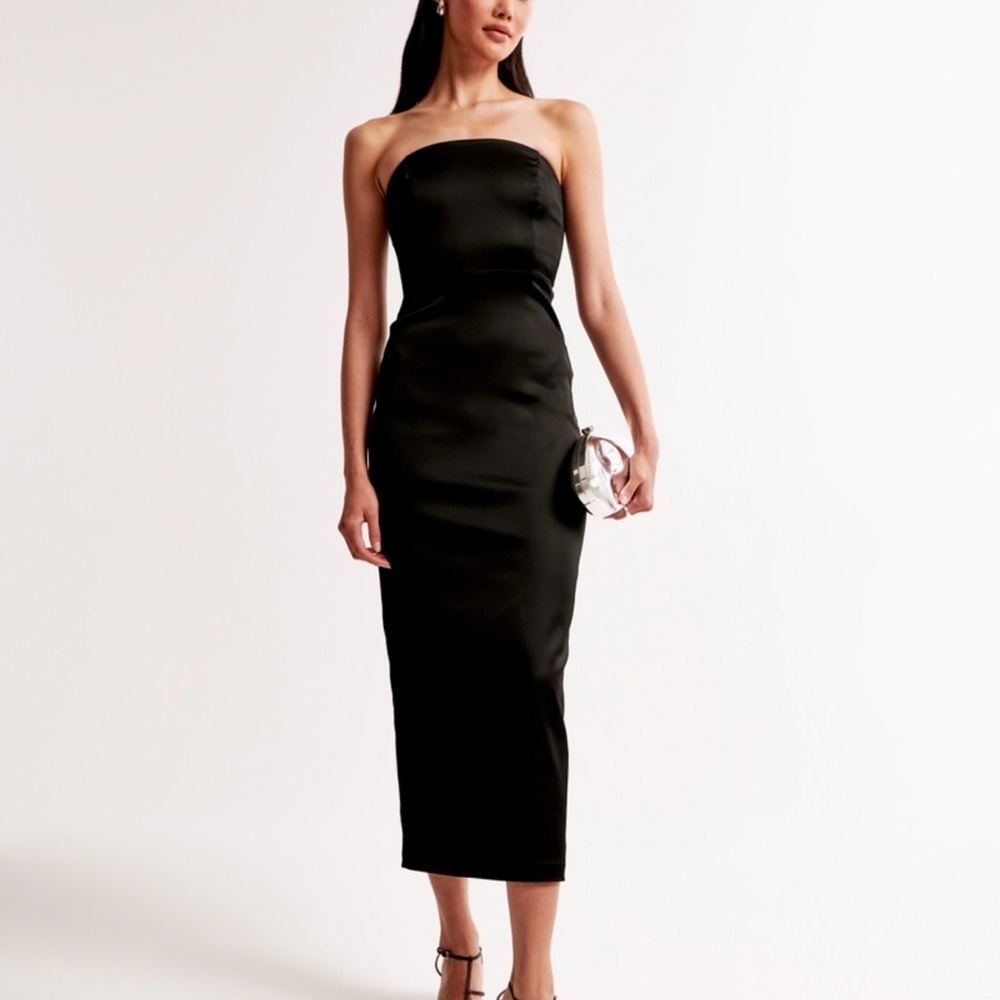 Strapless Satin Sculpt Maxi Dress